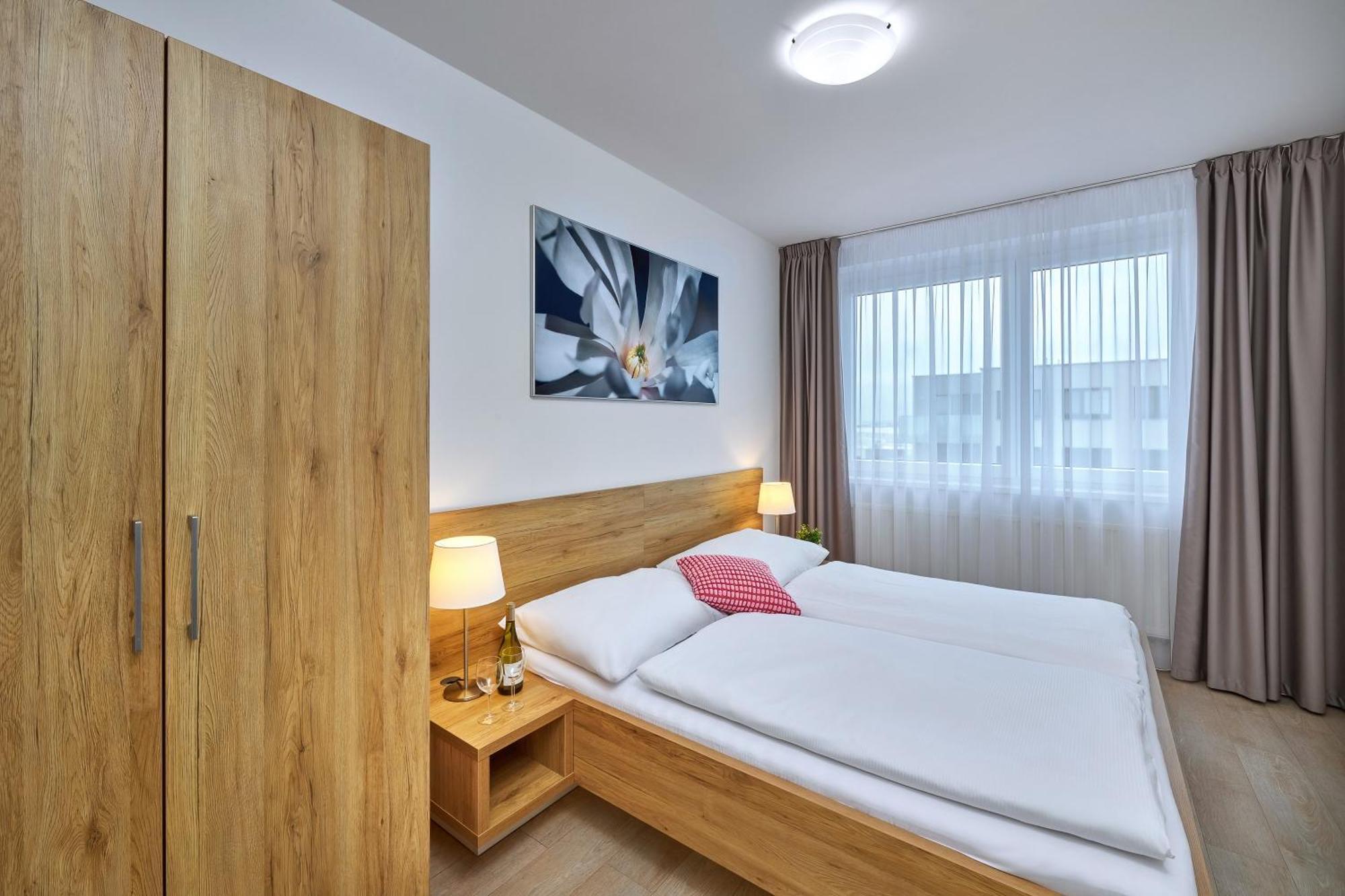 Citywest Apartments - Prague — Photos 3